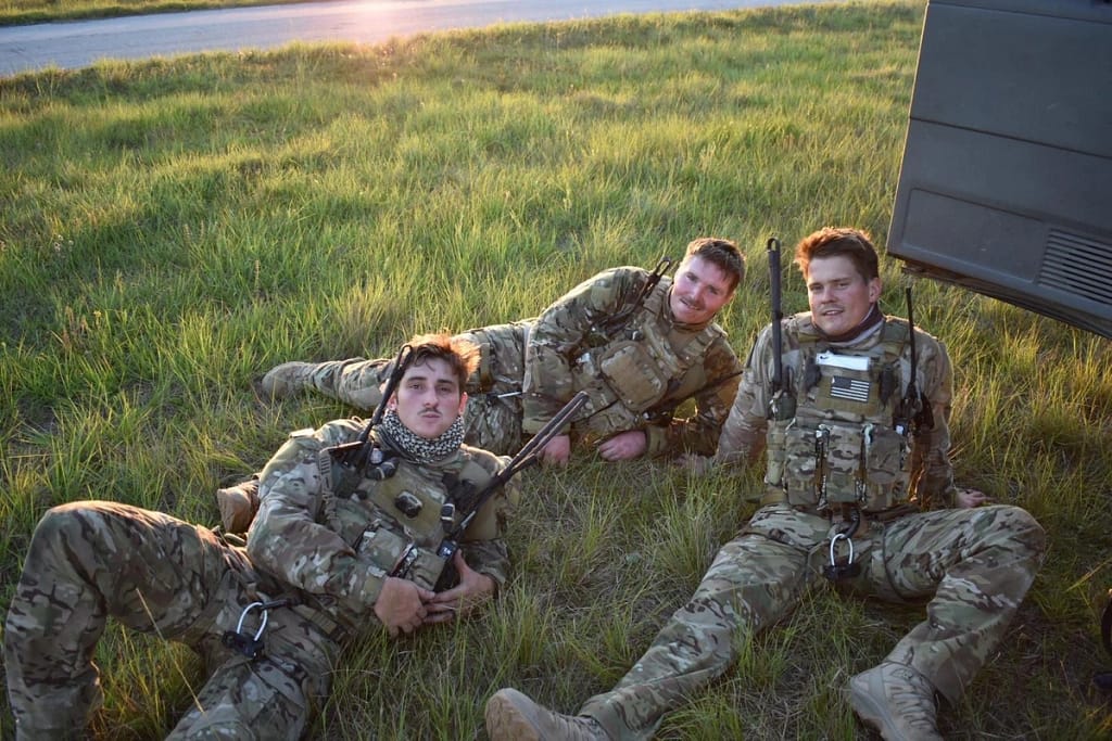 team photo of veterans contracting North Carolina owner Daniel